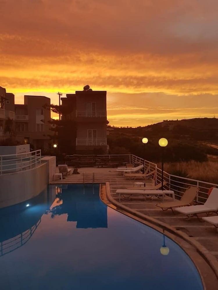 Pelagia Bay Hotel Agia Pelagia Dış mekan fotoğraf